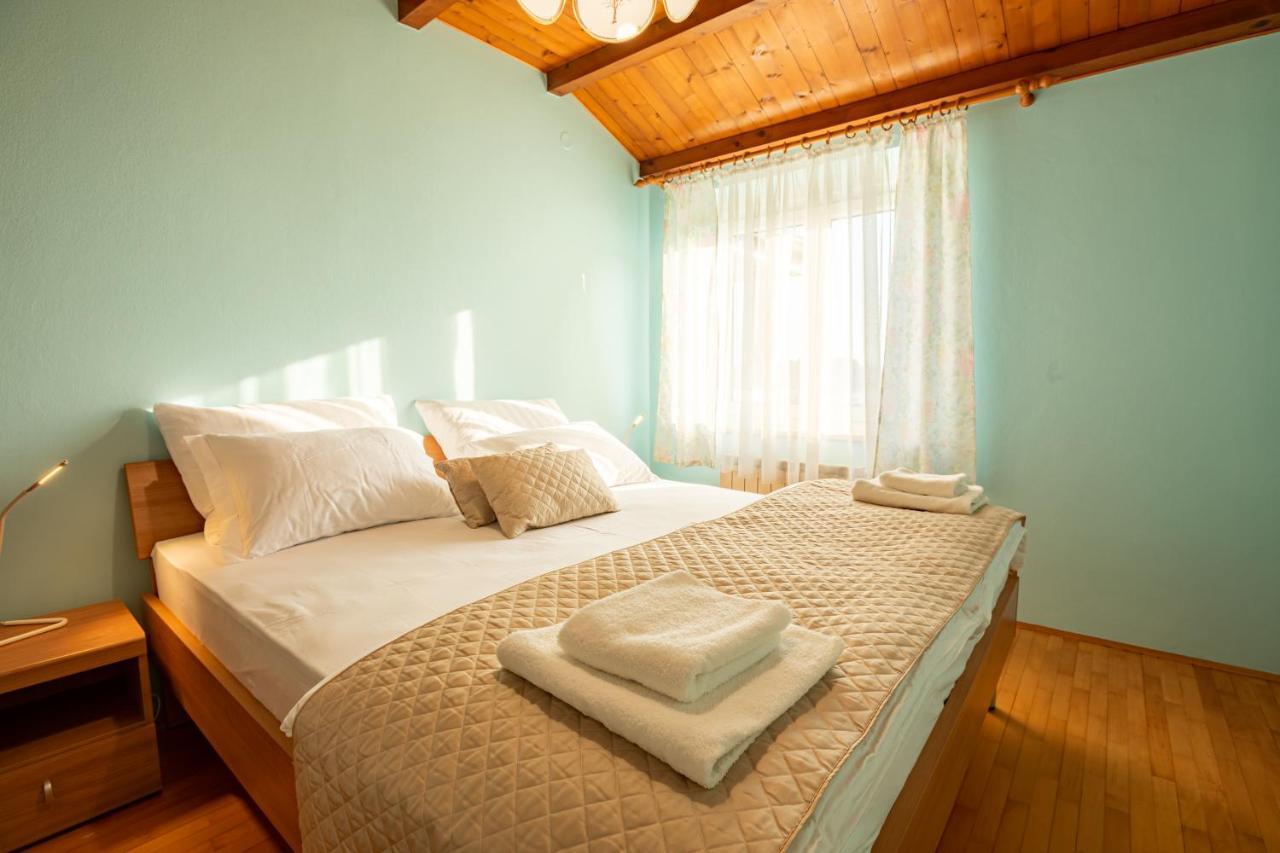 Adriatic Bay Apartments Порторож Экстерьер фото
