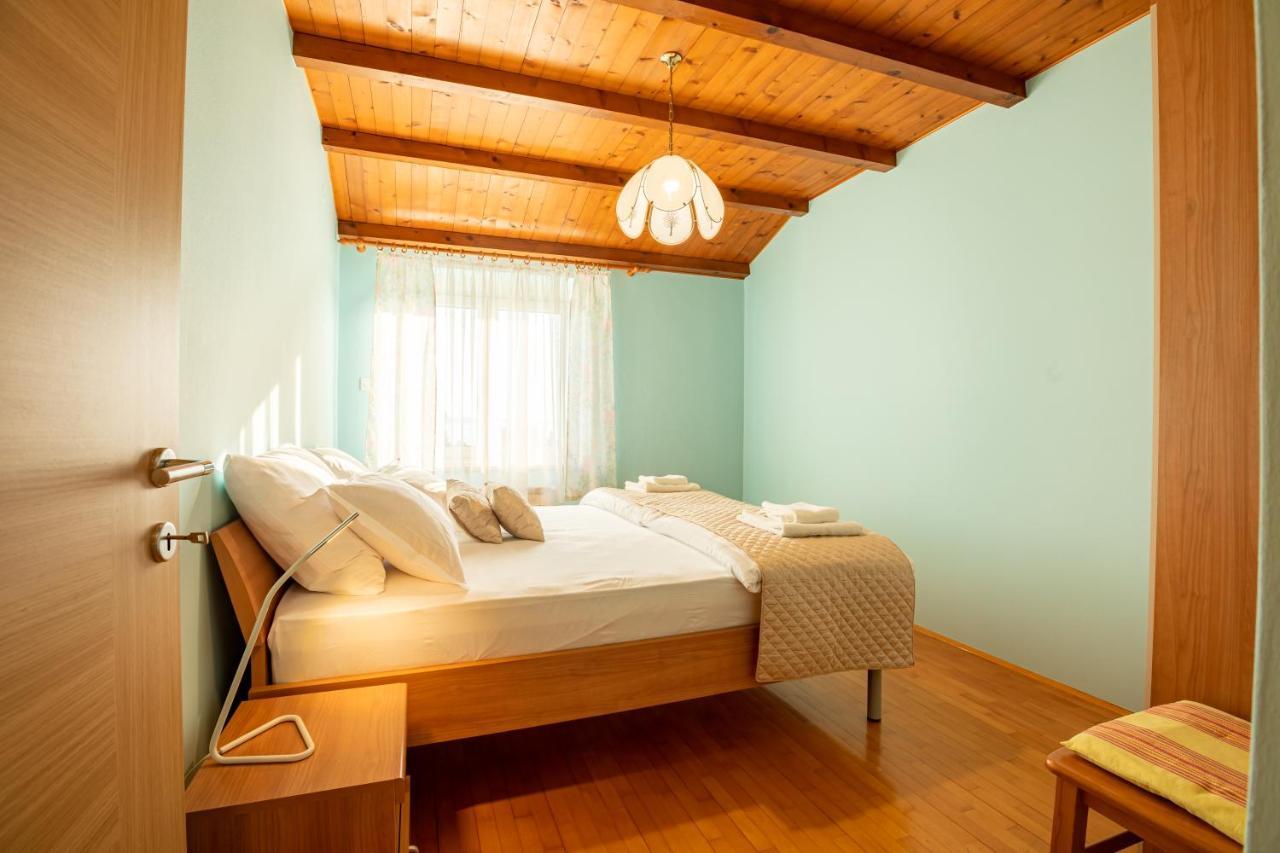 Adriatic Bay Apartments Порторож Экстерьер фото