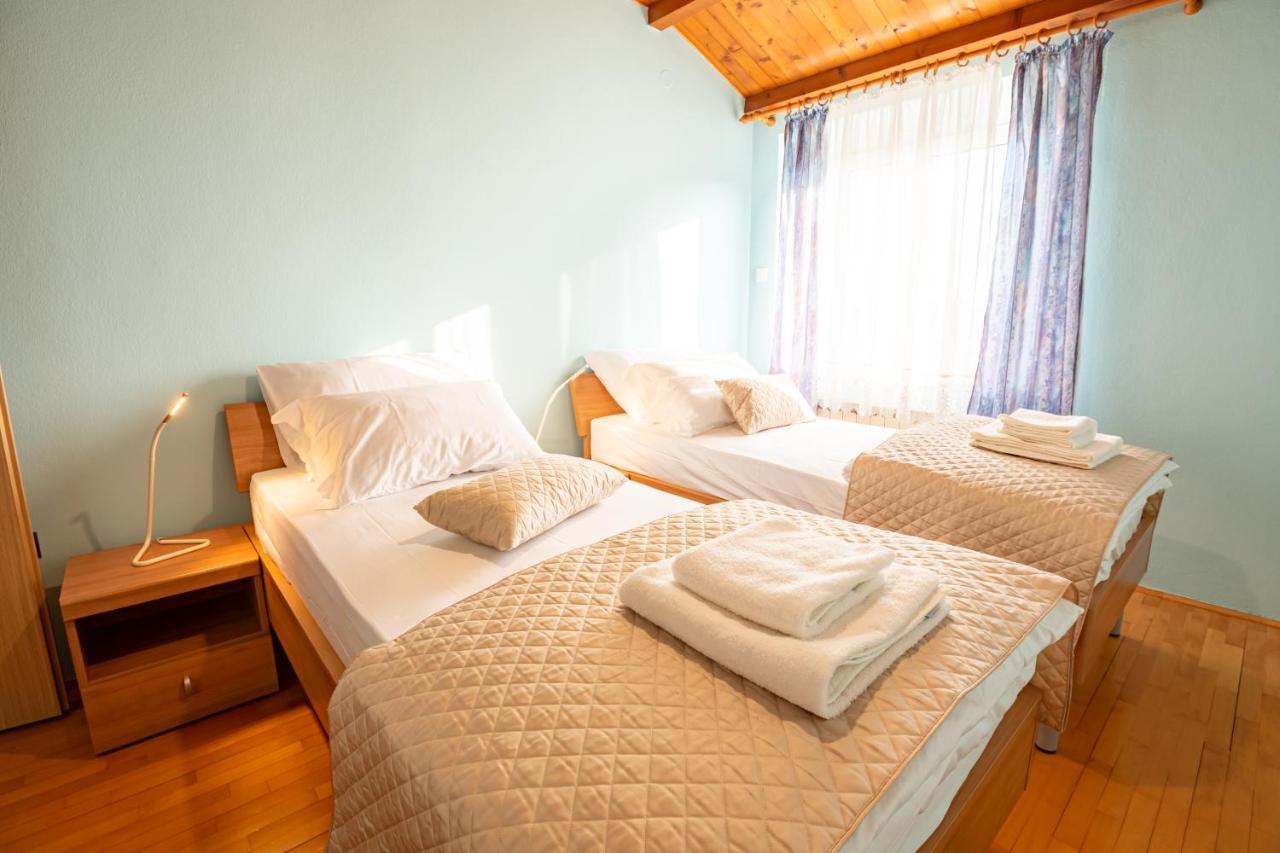 Adriatic Bay Apartments Порторож Экстерьер фото
