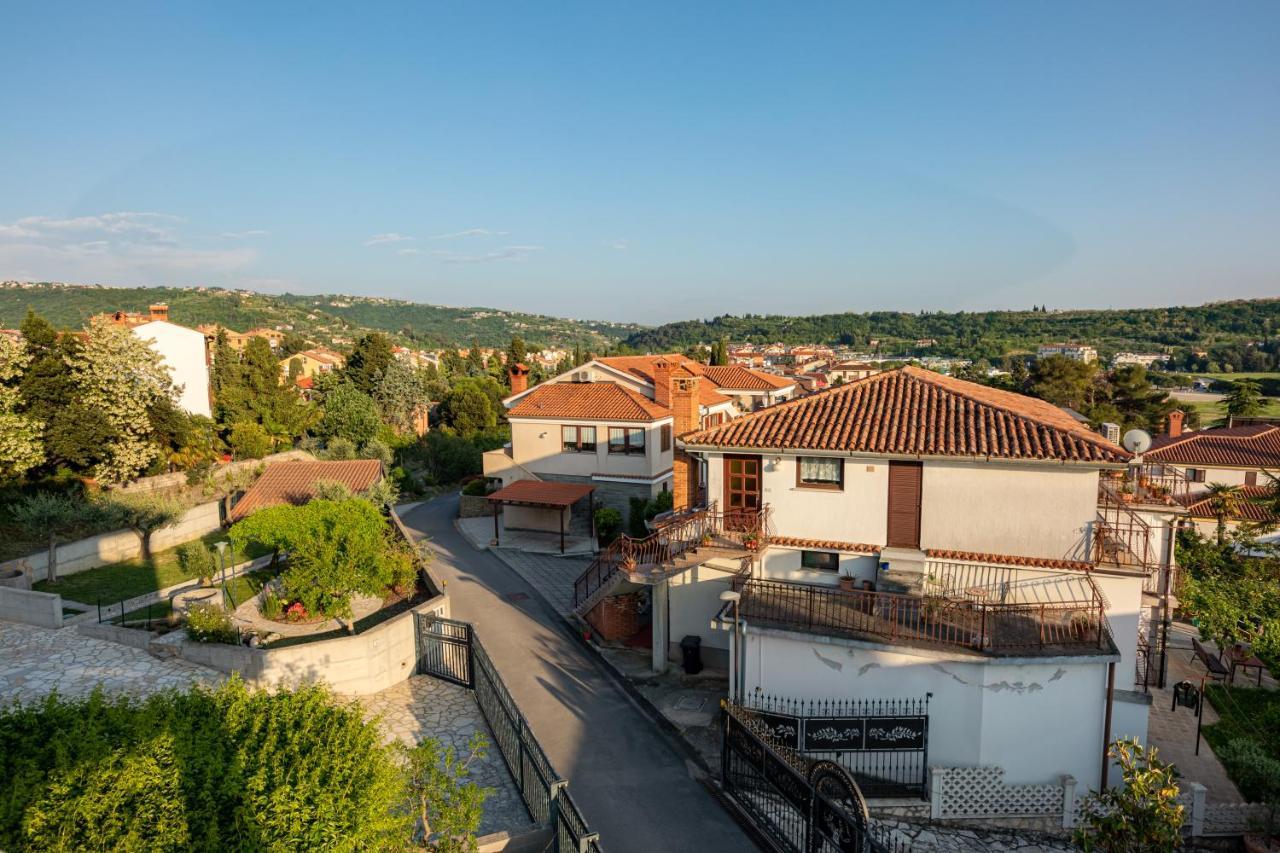 Adriatic Bay Apartments Порторож Экстерьер фото