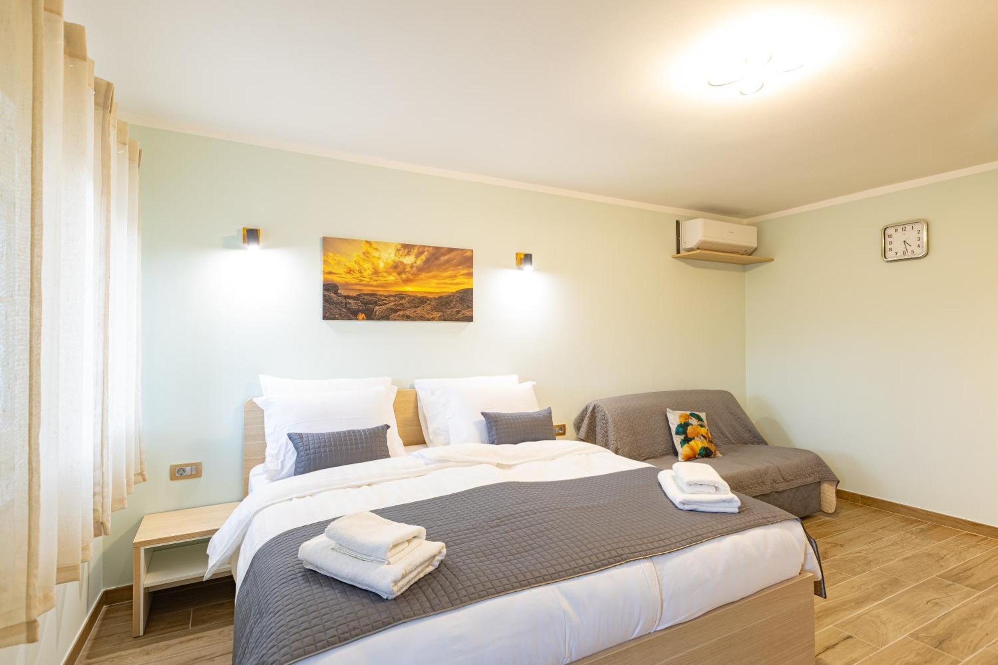 Adriatic Bay Apartments Порторож Экстерьер фото