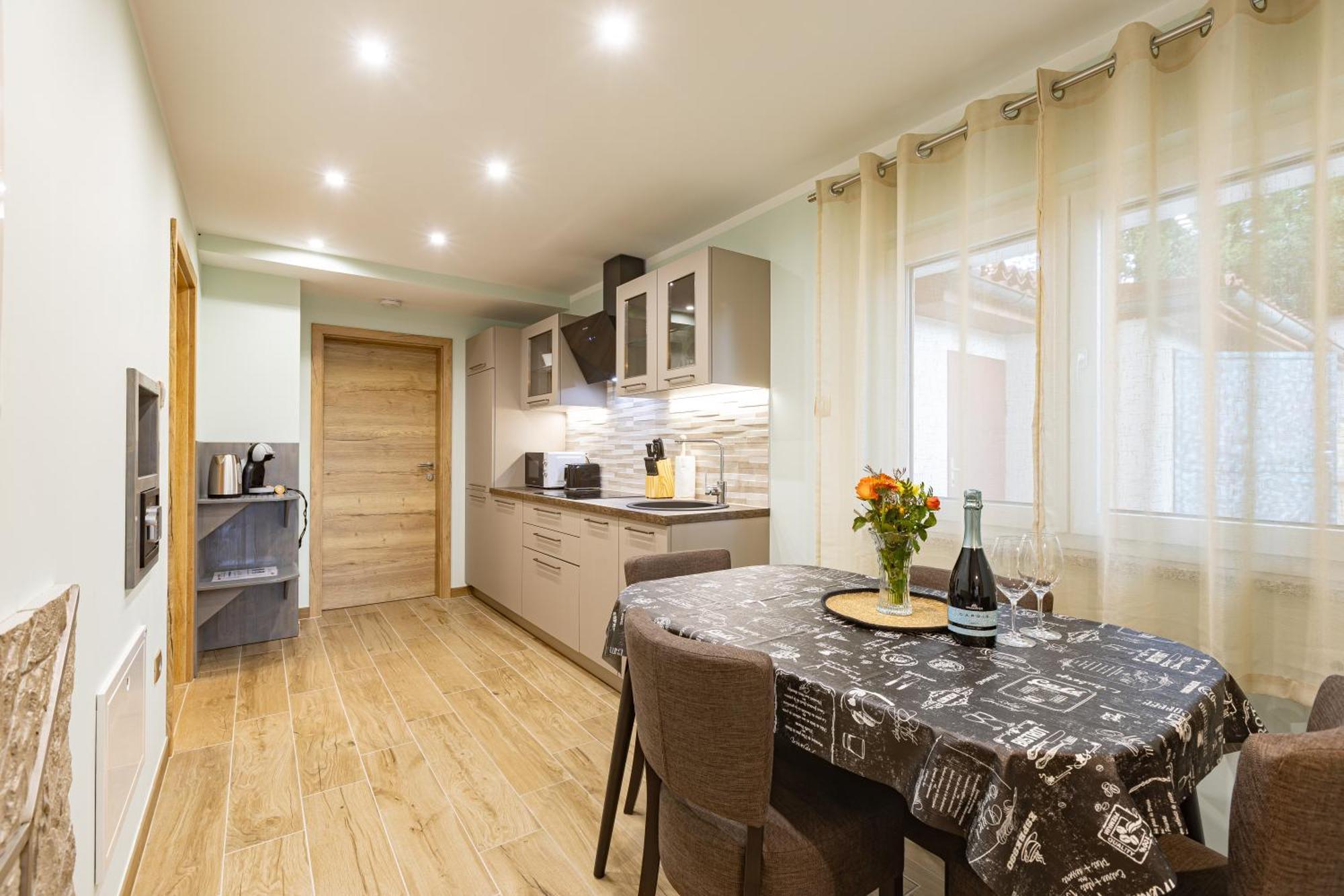 Adriatic Bay Apartments Порторож Экстерьер фото