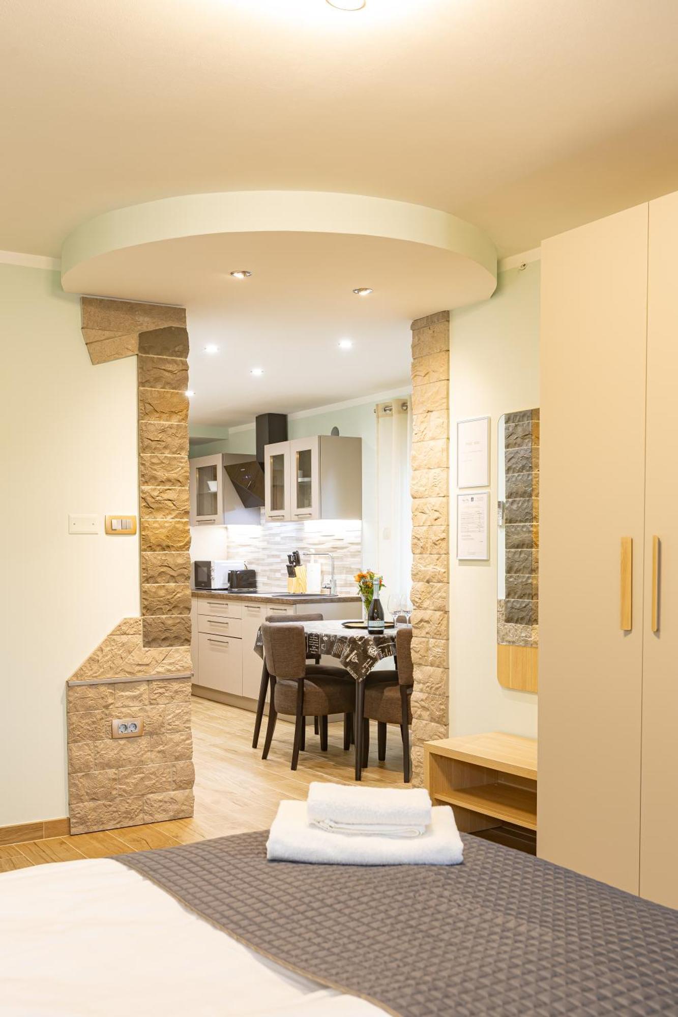 Adriatic Bay Apartments Порторож Экстерьер фото